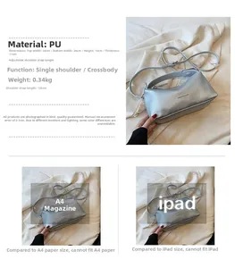 Comparaison de taille détaillée du sac polochon en PU argenté avec iPad et papier A4