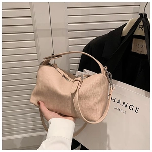 Détails du cuir à texture litchi de haute qualité avec poignée et longue bandoulière