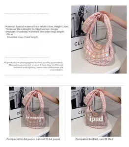 Detaillierte Größenangaben und Maße für die rosa gesteppte Metallic-Schultertasche