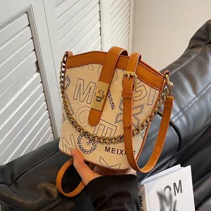 Fashion Women PU Leather Crossbody Bucket Bag Monogram Letter Print Metal Chain Strap Retro Small Shoulder Bag Street Trend