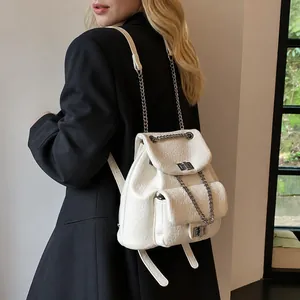 Mochila Mini con Cadena para Mujer Textura de Cocodrilo Piel PU Bolso Escolar Pequeño Bolso de Cubo de Viaje con Cierre Giratorio