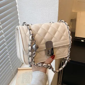 Quilted Chain Crossbody Bag For Women Luxury Diamond Pattern Small Square Bag With Metal Ball Decoration Fashion Satchel