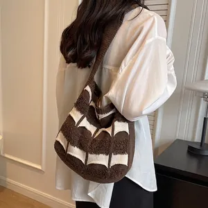 Sac Fourre-tout en Tricot Tissé pour Femmes Grande Capacité Coton Lin Sac à Bandoulière Motif à Rayures Décontracté