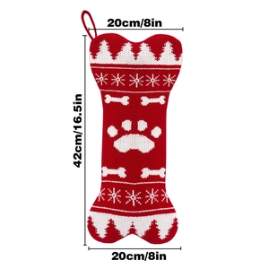 Tabla de tallas de la bota de Navidad para mascotas con forma de hueso y copos de nieve