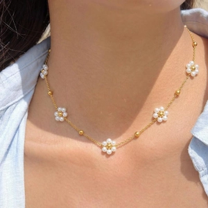 Collier Et Bracelet Fleur Acier Inoxydable Plaqué Or Künstliche Perle Blanche Design Floral Bijoux Élégants Femmes