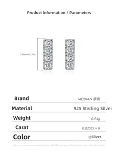 Détail de boucles d'oreilles en argent 925 avec une hauteur de 7mm et un poids de 0,94g