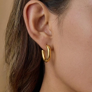 Minimalist U Shaped Stud Earrings 18K Gold Plated 304 Stainless Steel Waterproof Hypoallergenic Geometric For Women