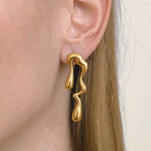 Boucles D Oreilles À Puce Vague De Lave Liquide Irrégulière Acier Inoxydable Goutte D Eau Style Minimaliste Moderne