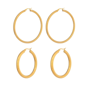 Paire de boucles d'oreilles créoles évidées en acier inoxydable plaqué or 18 carats