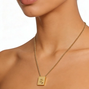 Collana Con Pendente Segno Zodiacale Placcata Oro 18K Acciaio Inossidabile Quadrato Cavo Gioielli Costellazione Per Donne