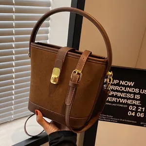 Sac Seau Vintage Femme Daim Cuir PU Patchwork Mode Sac Bandoulière Rétro Avec Serratura en Métal Sac à Main Décontracté