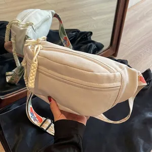 Women's Casual Canvas Chest Bag Floral Jacquard Wide Strap Waterproof Waist Bag Vintage Crossbody Fanny Pack For Travel