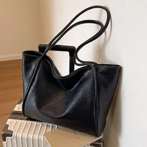 Women Large Capacity Vintage Wrinkled Leather Tote Bag Minimalist PU Shoulder Bag Fashion Commuter Handbag Daily Travel