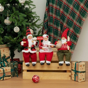 Three-piece set of Santa Claus figurines with Merry Christmas embroidery and Welcome sign