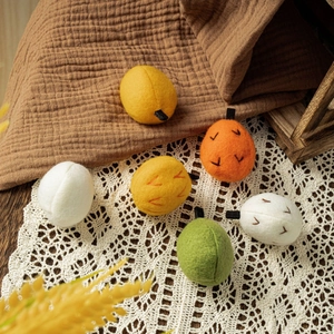 Lot de 6 ornements de fruits en feutre de laine faits main pour décor d'automne