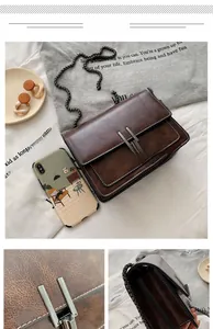 Détail du sac vintage marron montrant la texture du cuir et la capacité du téléphone
