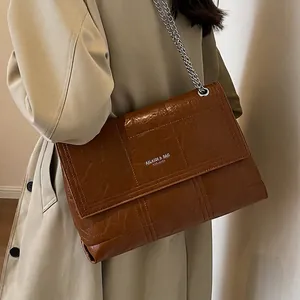 Fashion Large Capacity Quilted Chain Crossbody Bag For Women Trendy PU Leather Shoulder Bag Flap Square Tote Bag