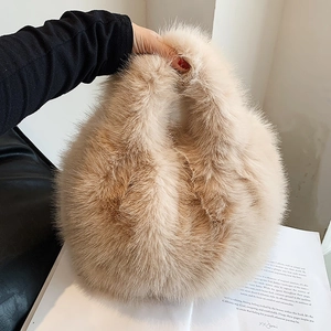 Chic beige faux fur handbag for autumn winter with integrated plush round handles