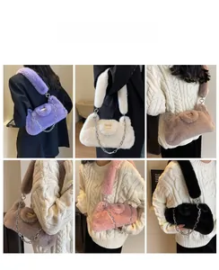 Sacs à bandoulière en fausse fourrure pelucheuse en six coloris avec chaîne argentée