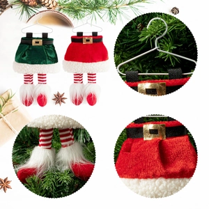Décorations de Noël à suspendre en velours rouge et vert avec jambes et boucles dorées