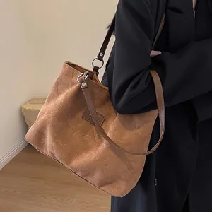Women Retro Heart Embossed Tote Bag Large Capacity Nubuck Material Shoulder Bag Fashion Commuting Handbag For Autumn Winter