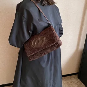 Women Fashion Plush Shoulder Bag Teddy Fleece Large Capacity Commuting Handbag Retro Flap Niche Design Underarm Bag Winter Casual Versatile Small Square Bag