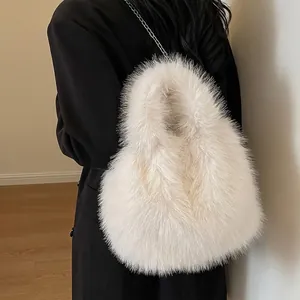 Sac à Main en Fausse Fourrure pour Femmes Grande Capacité Sac en Bandoulière en Peluche Automne Hiver Chaîne en Métal