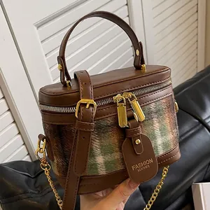 Vintage Plaid Tweed Crossbody Bag For Women Luxury PU Leather Patchwork Bucket Handbag With Gold Chain Strap Autumn Winter Small Vanity Case