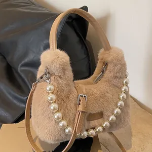 Borsa a Mano da Donna in Peluche con Decorazione Catena di Künstliche Perle Autunno Inverno Borsa a Tracolla Elegante Dolce Quotidiana