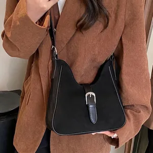 Borsa Sotto l'Ascella in PU Scamosciato Smerigliato Vintage Borsa a Spalla Grande Capacità Con Fibbia per Donna Retro Hobo Borsa