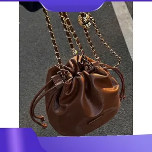 Vintage Women PU Leather Bucket Bag with Drawstring and Chain Strap Retro Crossbody Shoulder Bag for Casual Travel