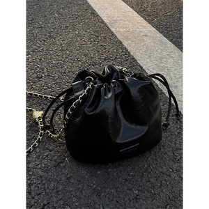 Retro black wrinkled leather bucket bag with chain strap and triangle metal logo