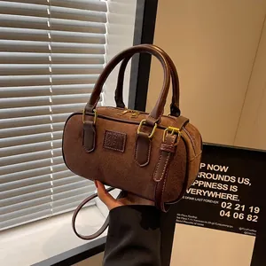 Borsa a Mano Vintage Boston in Pelle PU Smerigliata Borsa a Tracolla Moda High End Quotidiana Viaggio Tote Per Donna Elegante