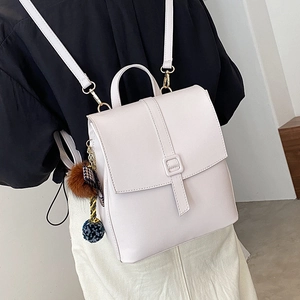 Zaino vintage da donna in pelle PU bianca minimalista con ciondoli decorativi a pompon
