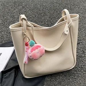 Large Capacity PU Leather Women Tote Bag Fashion Commute Shoulder Bag With Peach Bear Pendant Student Class Handbag