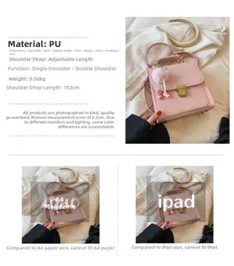 Rosa PU Mini-Rucksack Maße 19x19x7cm im Größenvergleich mit einem iPad für Referenz