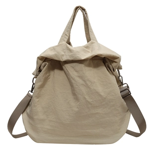 Beige große Nylon-Falten-Einkaufstasche mit verstellbarem Schultergurt für Damen