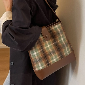 Sac Seau en Lainage Écossais Vintage Femmes Grande Capacité Simili Cuir Sac à Bandoulière Rétro à Carreaux Sac à Main Automne Hiver Décontracté Quotidien