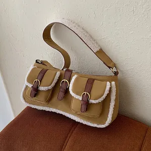Vintage Braun Mattes Wildleder Achseltasche Für Damen Große Kapazität Vliesbesatz Umhängetasche Mit Schnalle Winter Mode