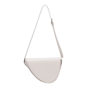 Borsa a spalla a sella asimmetrica bianco off-white minimalista con tracolla sottile