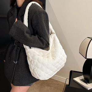 Chic white quilted tote bag with a cloud-like texture for women, large capacity shoulder bag