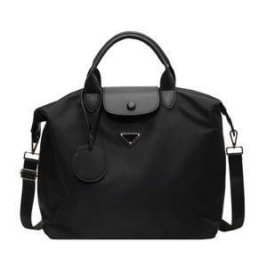Grand sac cabas noir en nylon avec anses en cuir et bandoulière réglable pour femmes