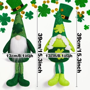 Lot de gnomes de la Saint-Patrick avec chapeaux de trèfle et jambes longues décor