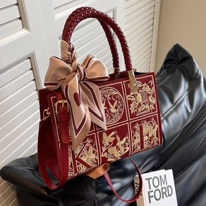 Vintage Luxury Women Wine Red Embroidery Handbag With Silk Scarf Retro PU Leather Crossbody Bag Bird Floral Pattern Tote