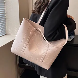 Large Capacity Crocodile Pattern PU Leather Tote Bag Fashion Shoulder Commute Shopping Bag For Women Street Trend Minimalist
