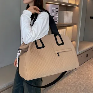 Large Capacity Quilted Nylon Travel Bag Women Water Resistant Rhombus Tote Bag For Gym Weekend Business Trip Shoulder Bag