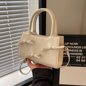 Cream tote bag with pearl bows, versatile handbag and shoulder bag for women