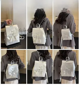 Vues détaillées du mini sac à dos style ballet avec nœuds et bandoulières en chaîne