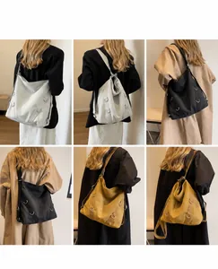 Vielseitiger Canvas-Rucksack in Cremeweiß, Dunkelgrau und Senfgelb für Damen