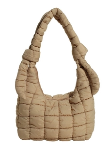Bolso de nube acolchado caqui con textura de burbujas y detalle de correa anudada